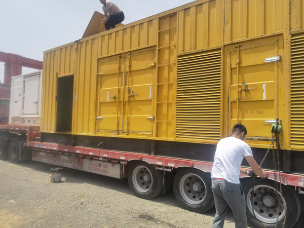 普洱发电机出租100KW发电机需要什么规格的电缆线?